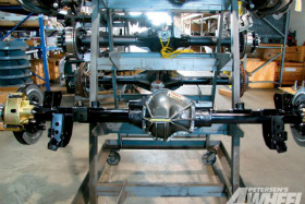 280_131_1007_05+dynatracs_full_float_pro_rock_60+factory_replacement_axle_assembly.jpg